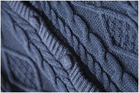 巧手編織，溫暖入懷 打造時(shí)尚又保暖的女式開(kāi)衫毛衣外套