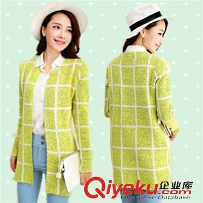2015秋裝新款 韓版中長(zhǎng)款格子寬松開衫毛衣批發(fā)指南